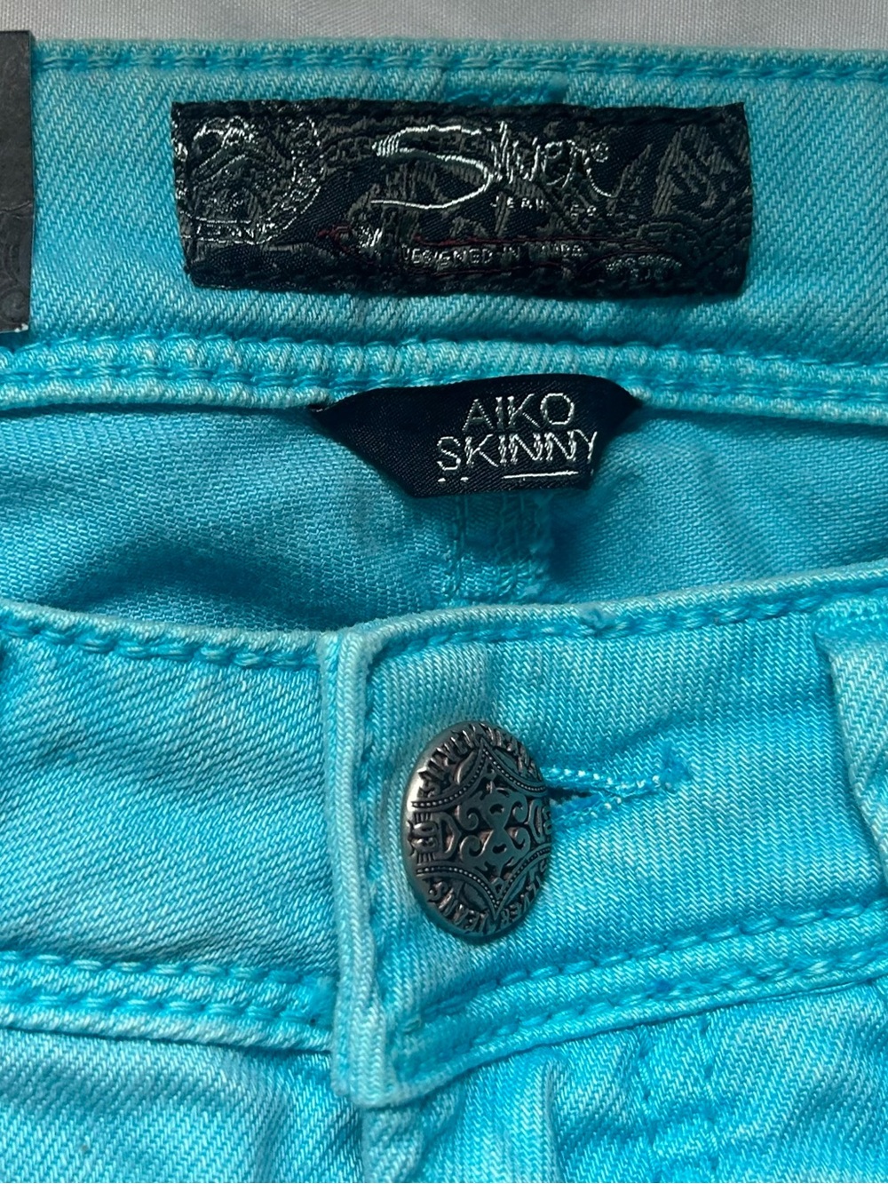 Y2K Low-Waisted Silver Jeans Aiko Skinny in Turquoise